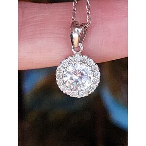 Thailand FAS Signed 925 Sterling Silver & Cubic Zirconia Pendant Necklace‎ 20"